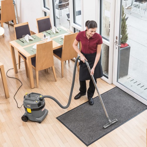 Пылесос влажной и сухой уборки Karcher NT 22/1 Ap Te L + 5 мешков