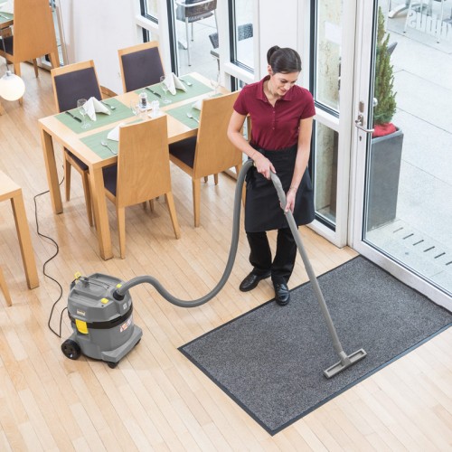 Пылесос влажной и сухой уборки Karcher NT 22/1 Ap L